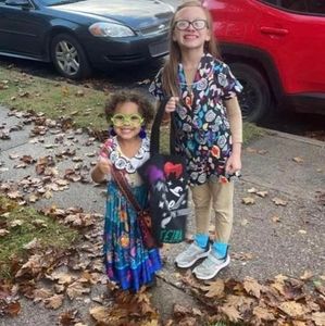 Meet your Posher, Donna